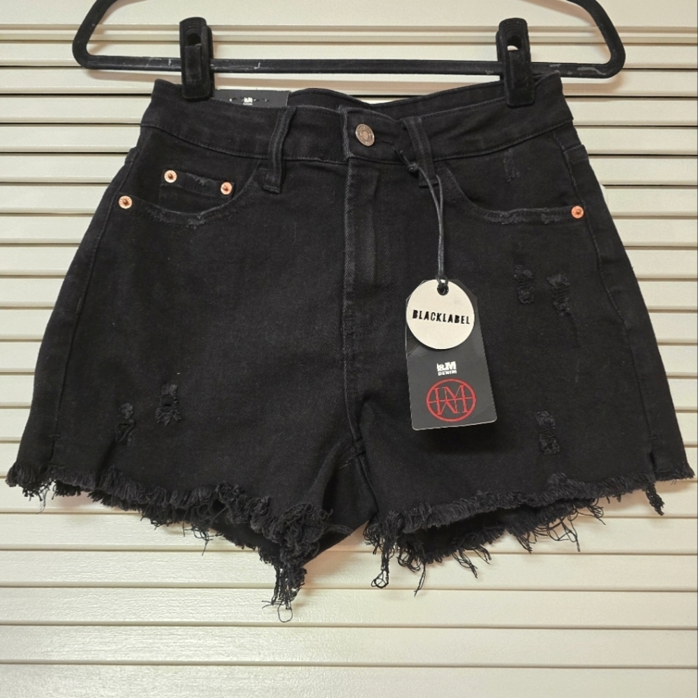 Black Label - (NWT) Olive Short High-Rise Distressed Shorts With Pockets